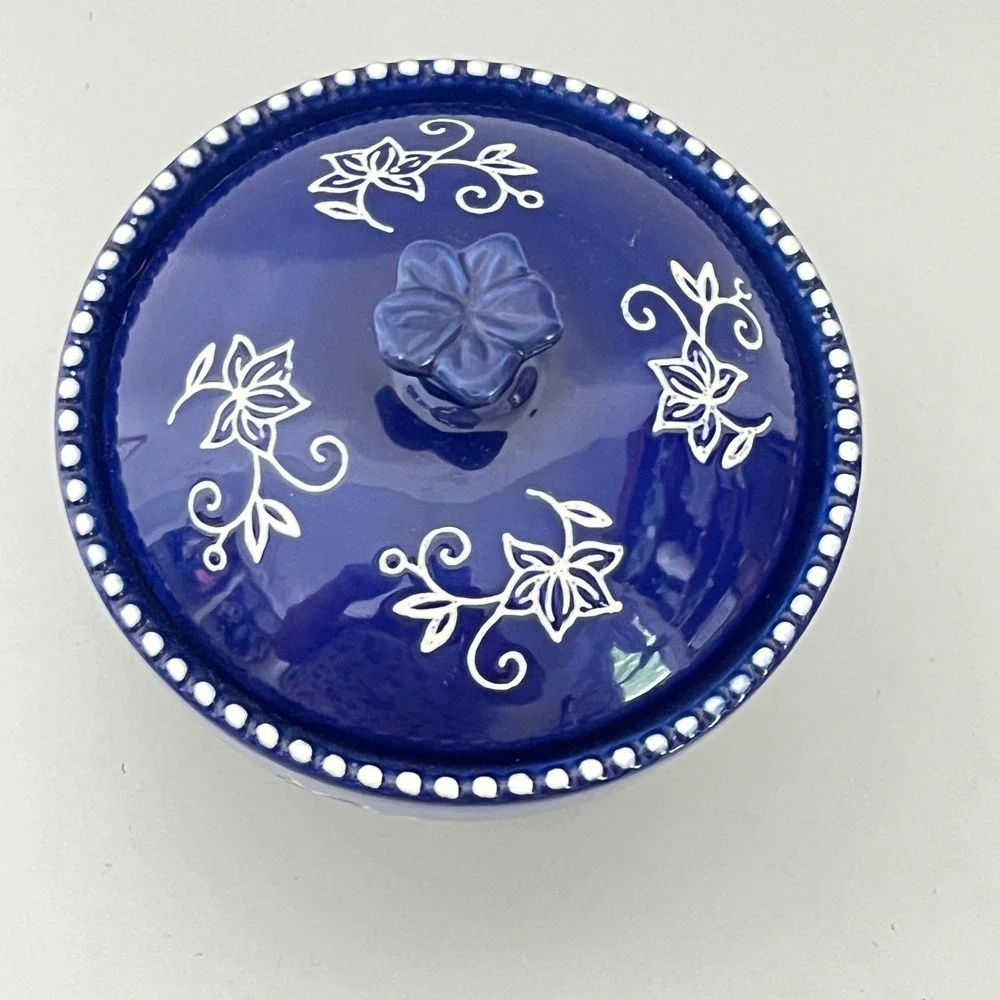 Unbranded ceramic sugar